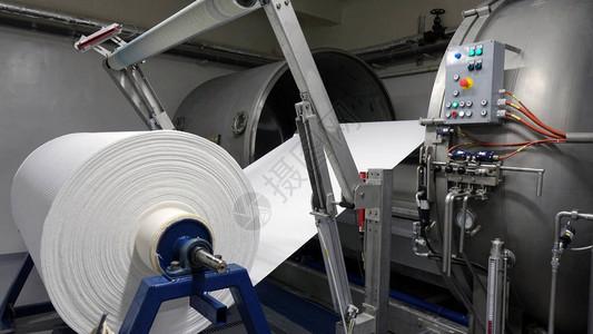 棉花工厂纺织机纺织品生产2000图片